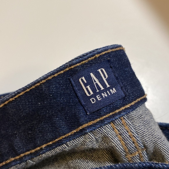 GAP jeans- straight - Picture 2 of 5